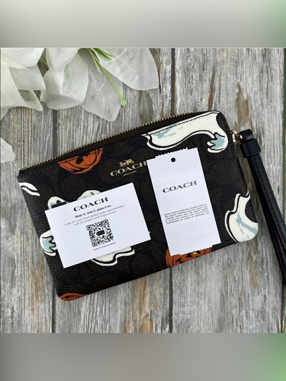 Coach Corner Zip Wristlet With Halloween Print Bag Wallet Purse - Picture 6 of 6